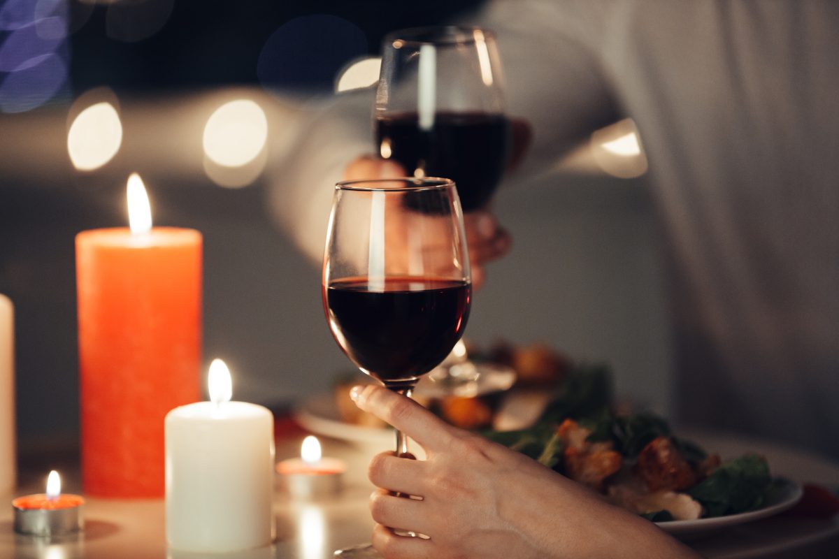 Vinhos para um Natal Elegante: Sugestões da Elite Vinho