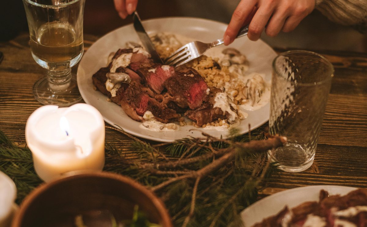 Harmonização de Vinhos com Pratos de Carne de Avestruz